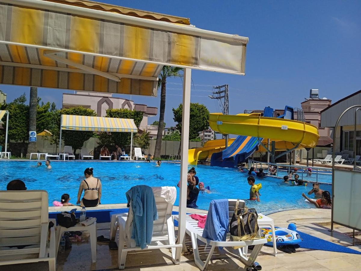 Gumus Hotel Arsuz Exterior foto
