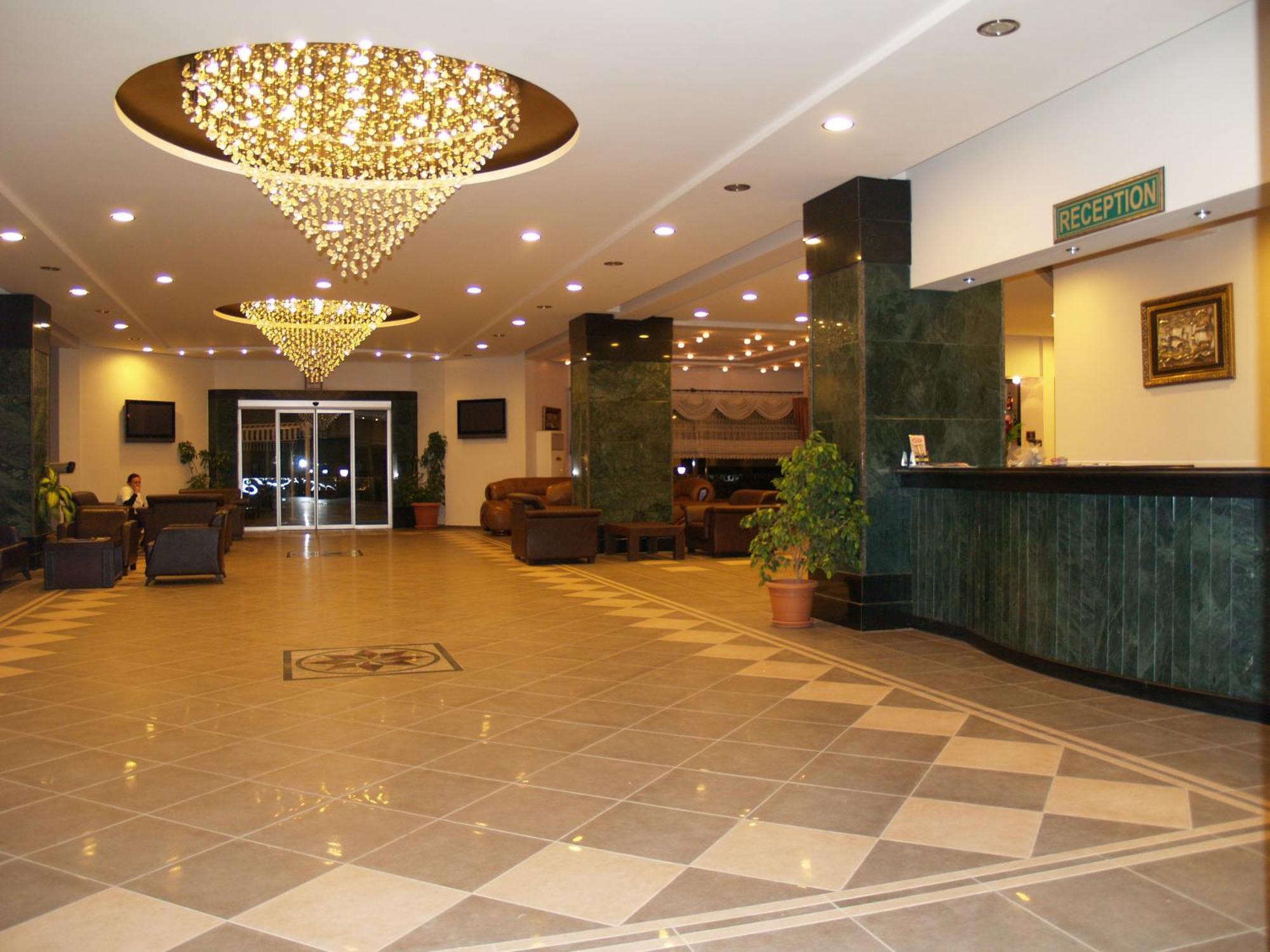 Gumus Hotel Arsuz Exterior foto