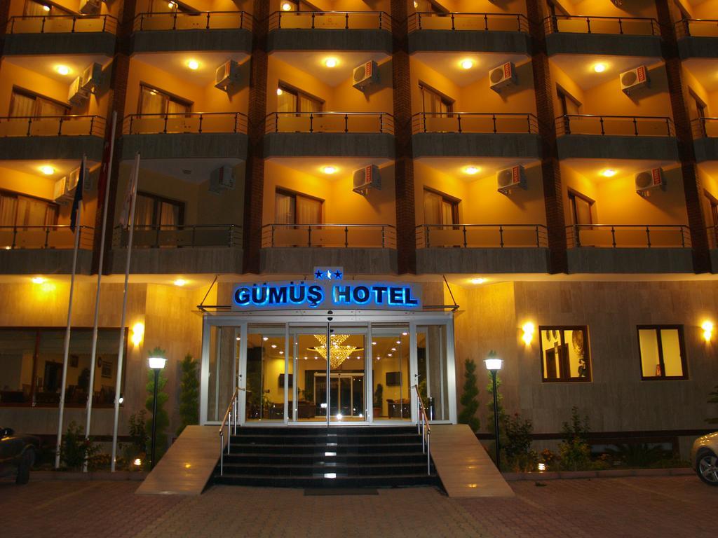 Gumus Hotel Arsuz Exterior foto